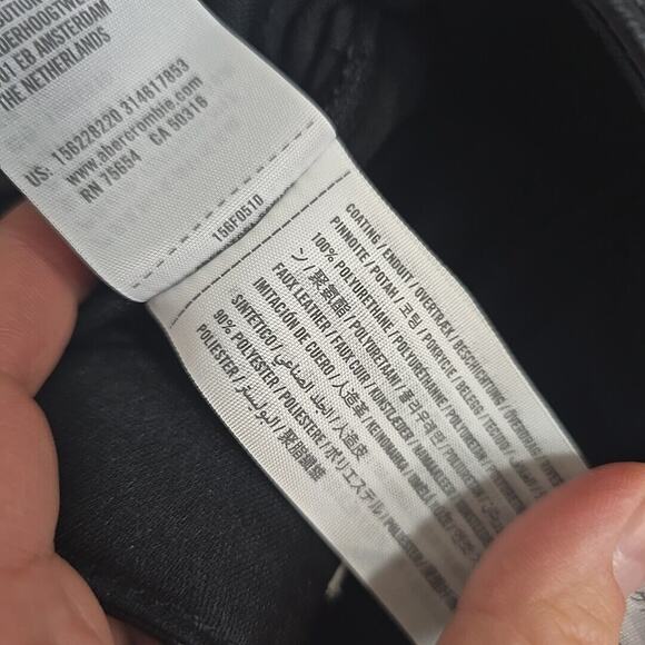Abercrombie & Fitch The 90s Straight Ultra High Rise Vegan Leather Pants Size 26 - Picture 4 of 13